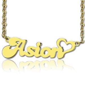 Personlig BANAN Font Heart Shape Namn Halsband Solid Gold