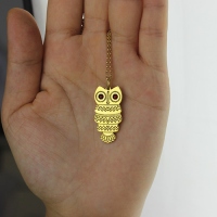Söt Birthstone Owl Name Necklace 18k guldpläterad