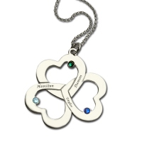 Personaliserad trippelhjärta shamrocks halsband med namn
