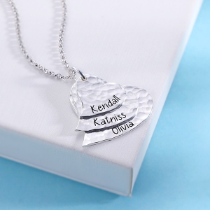 Graverad Hammered Family Heart Necklace Pure Silver