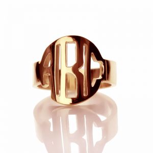 Personlig cirkelblock monogram 3 initialer ring massivt rosaguld